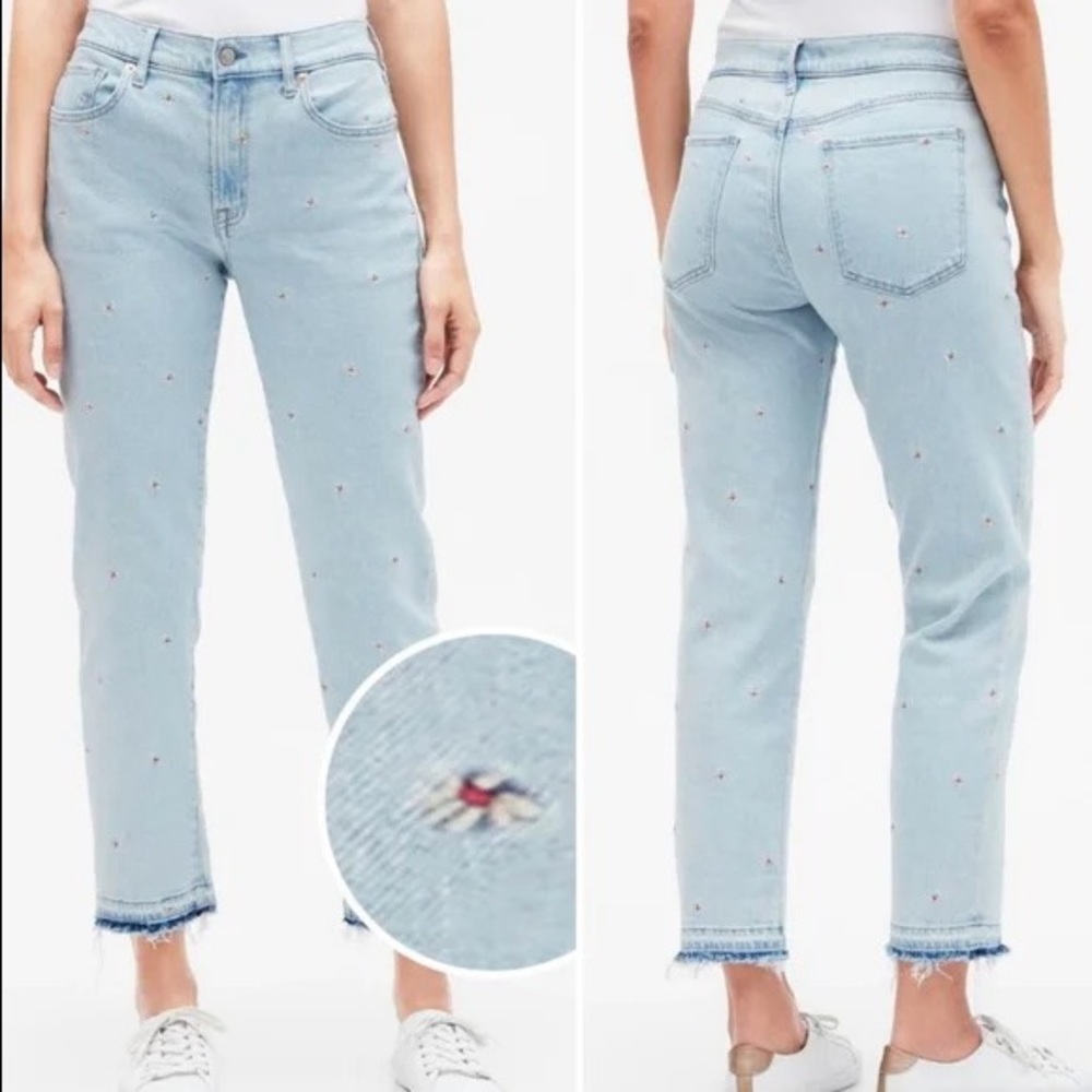 GAP | Daisy Embroidered Girlfriend Jeans